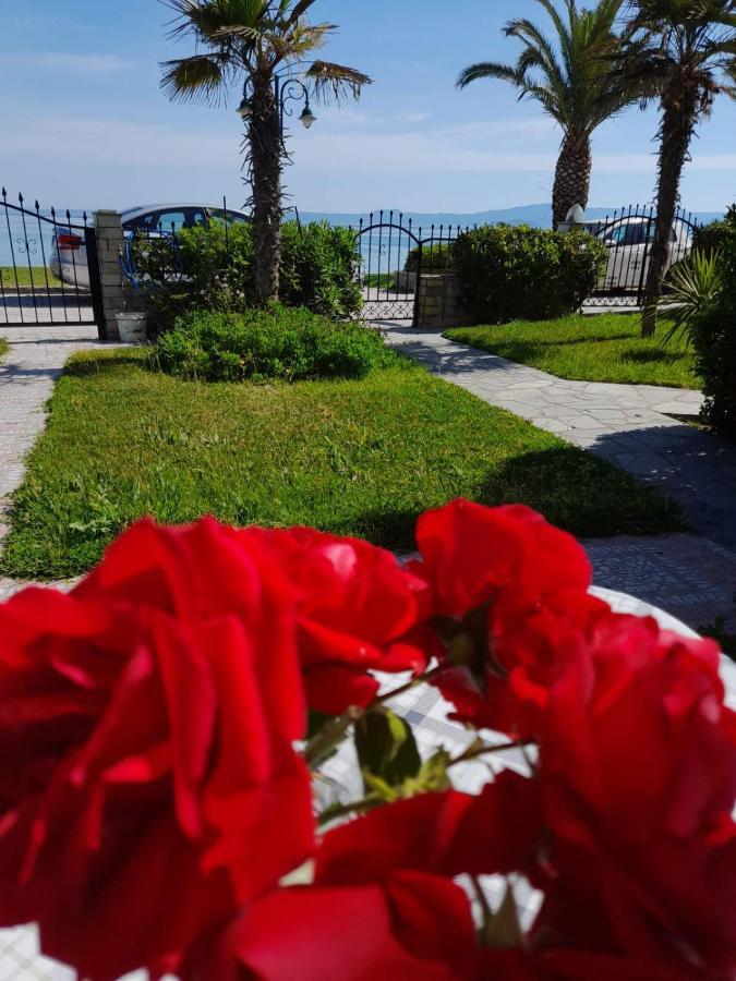 Cozy Maisonette In Pefkochori Chalkidiki Экстерьер фото